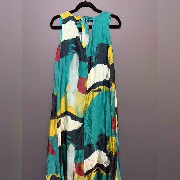 Colorful Abstract Sleeveless Dress - Picture 6 of 10